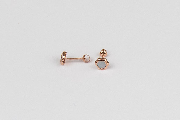 Broquel flor madre perla 14k