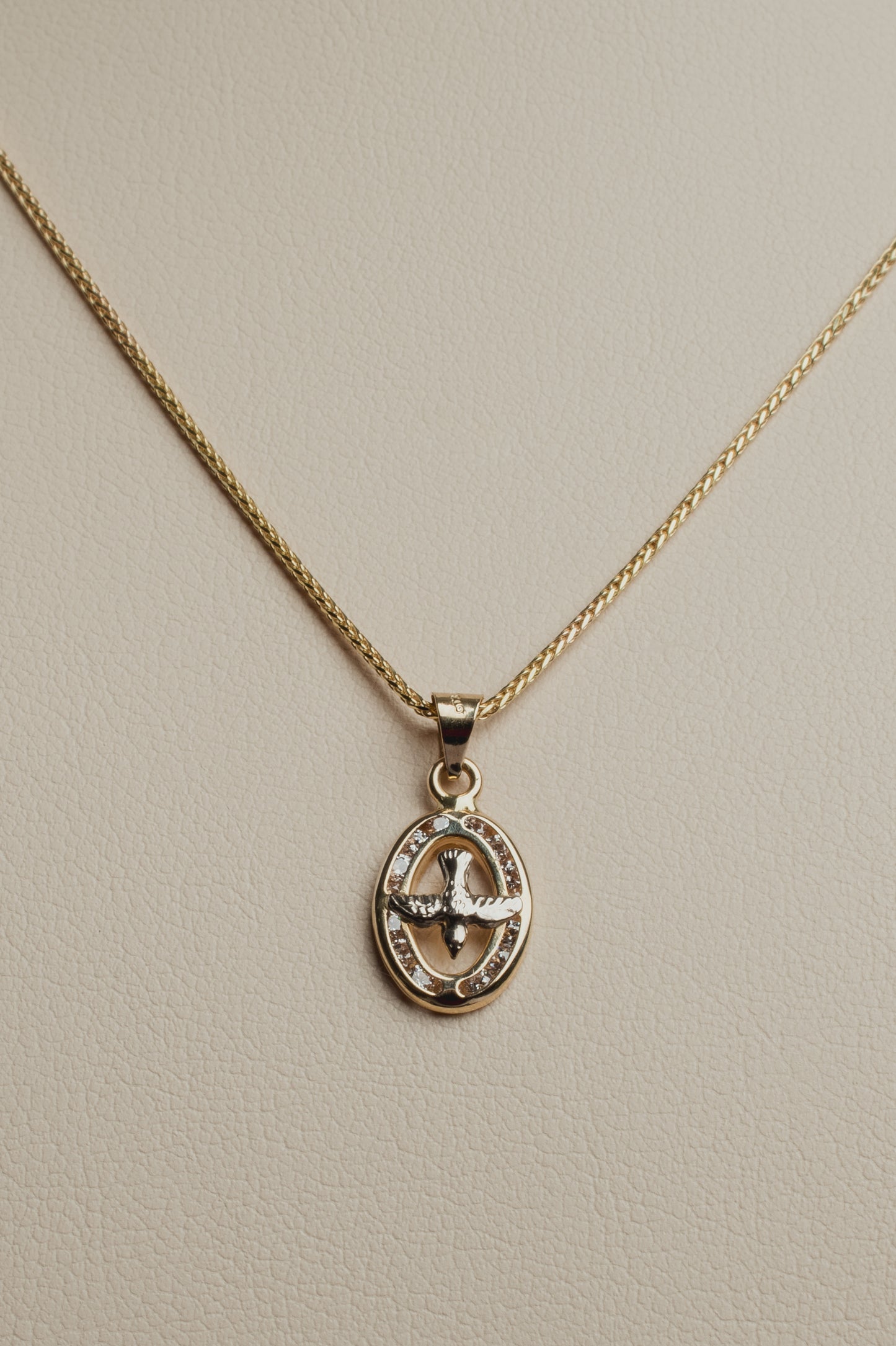 Medalla espiritu santo 10k