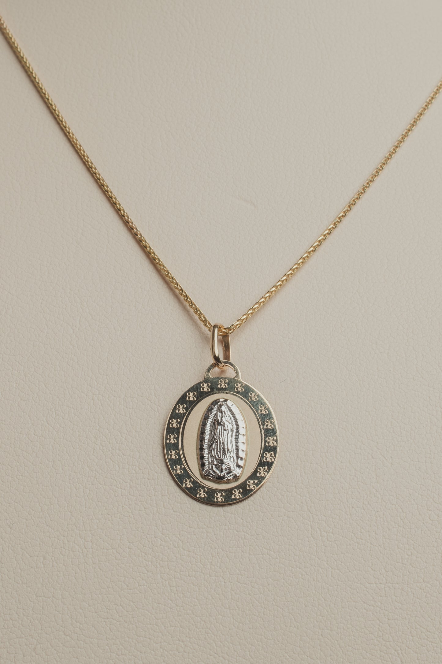 Medalla V. Guadalupe 8 10k